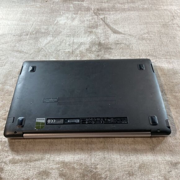 LOT OF 2 ASUS X202E 11.6" Touch Laptop Core i3 500GB HDD 4Gb RAM - Roblox Loaded - Picture 11 of 13